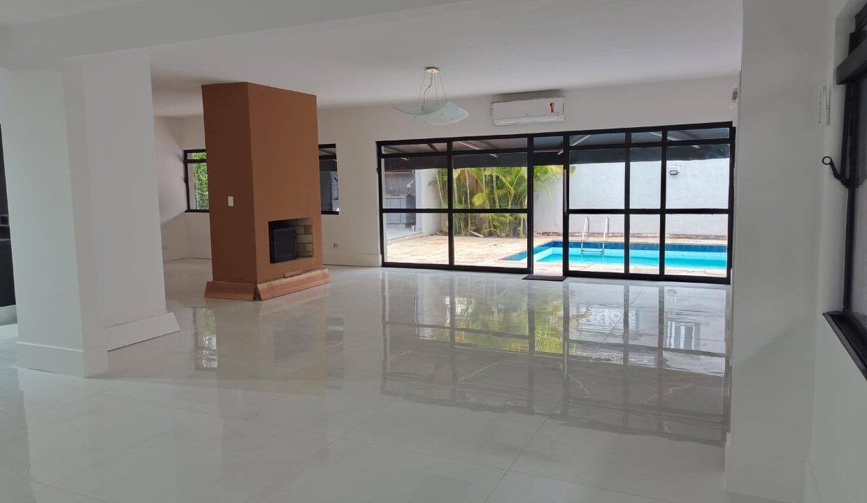 PHOTO-2025-10-20-21-07-35(3)