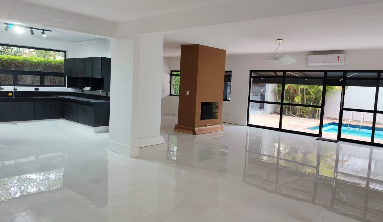 PHOTO-2025-10-20-21-07-35(6)