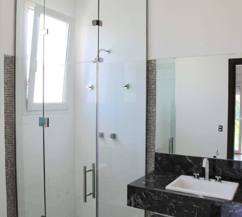 PHOTO-2025-10-21-07-36-42