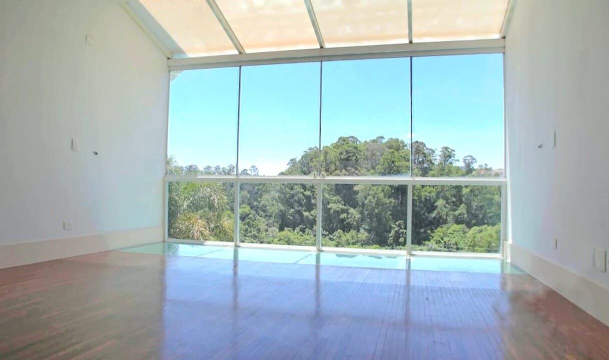 PHOTO-2025-10-21-07-36-44