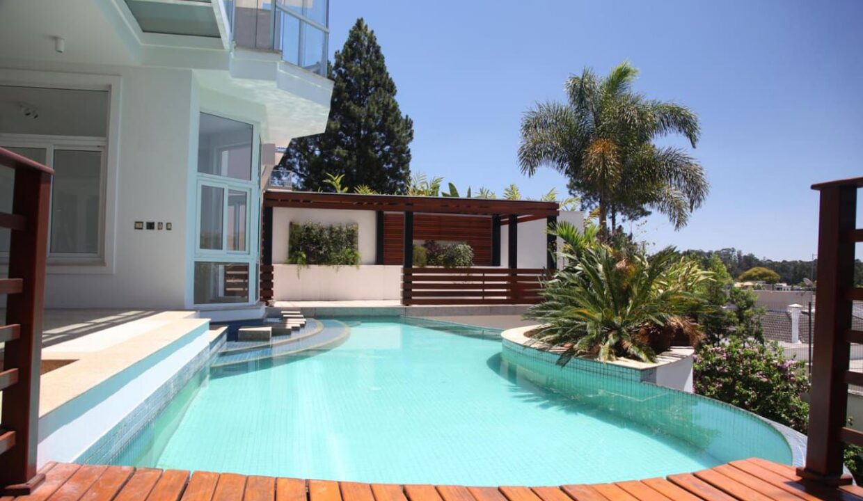 PHOTO-2025-10-21-07-36-44(1)