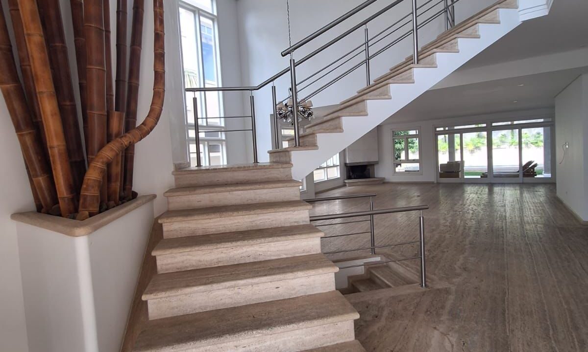 PHOTO-2025-10-28-21-15-12(18)