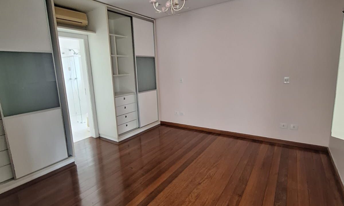 PHOTO-2025-10-28-21-15-12(20)