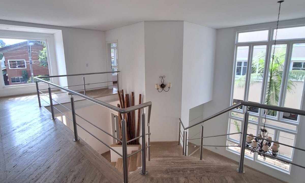 PHOTO-2025-10-28-21-15-12(4)