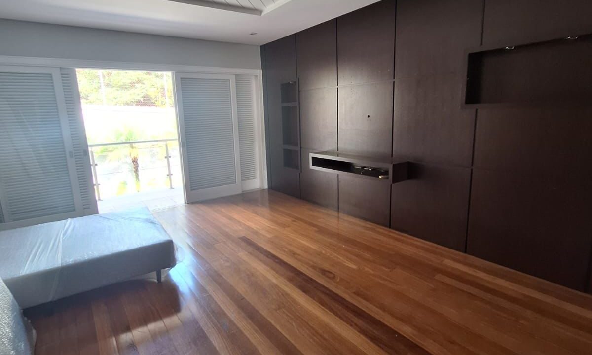 PHOTO-2025-10-28-21-15-12(6)