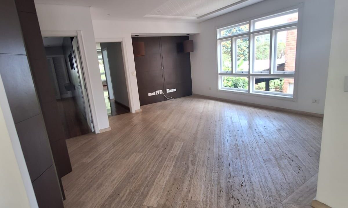 PHOTO-2025-10-28-21-15-12(7)