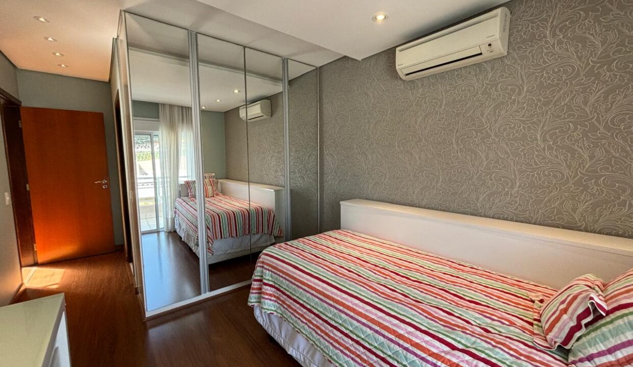 PHOTO-2025-11-09-15-45-18