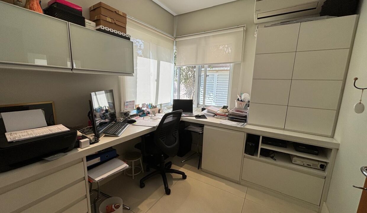 PHOTO-2025-11-09-15-45-18(19)