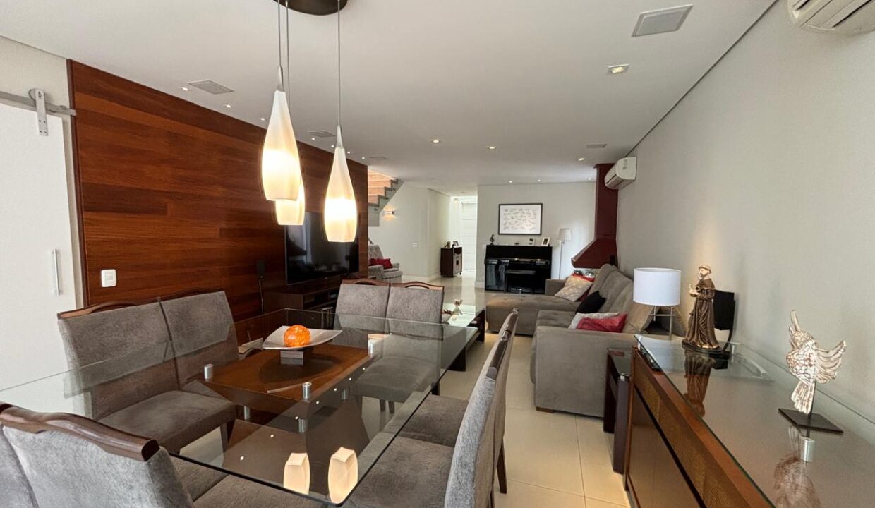 PHOTO-2025-11-09-15-45-18(24)