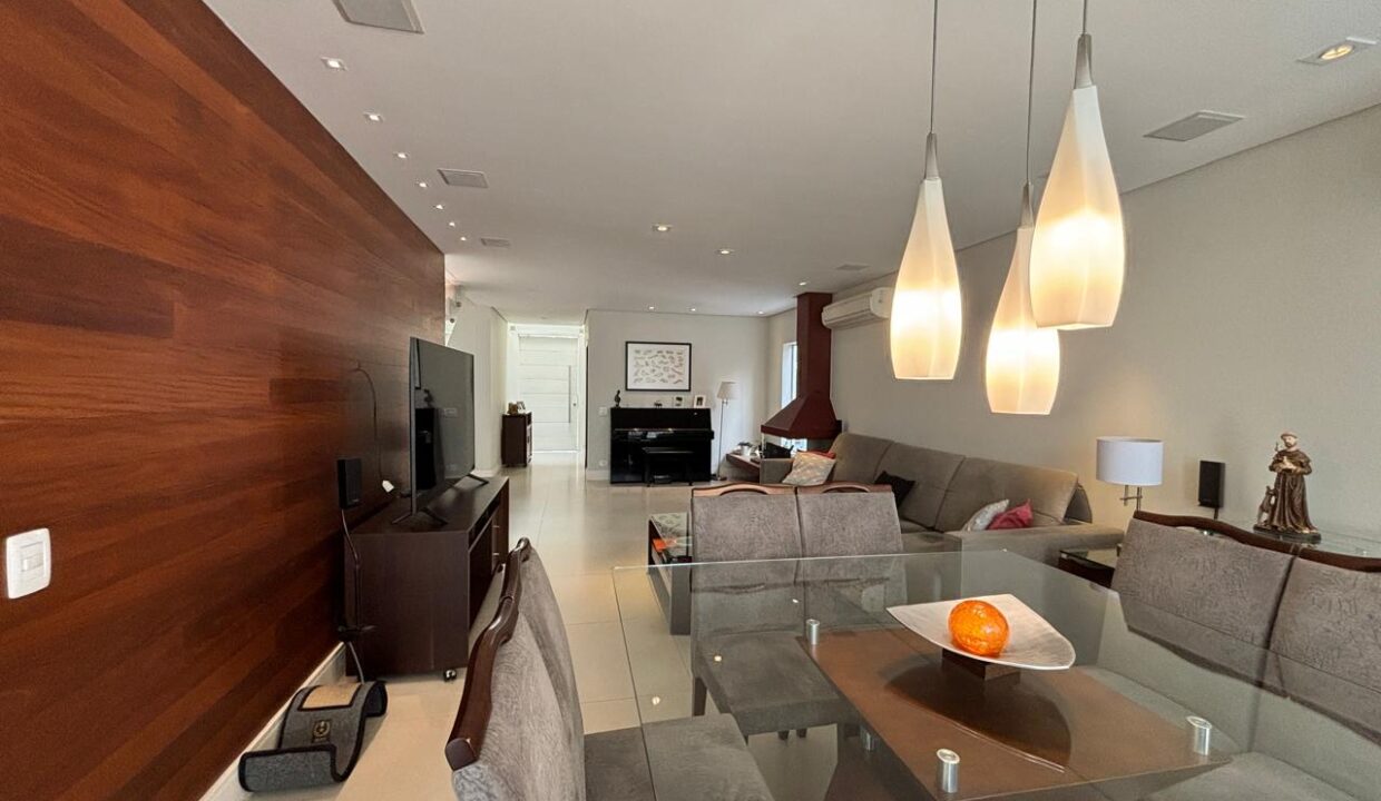 PHOTO-2025-11-09-15-45-18(25)