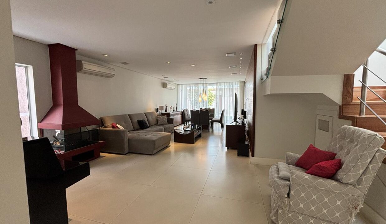 PHOTO-2025-11-09-15-45-18(26)