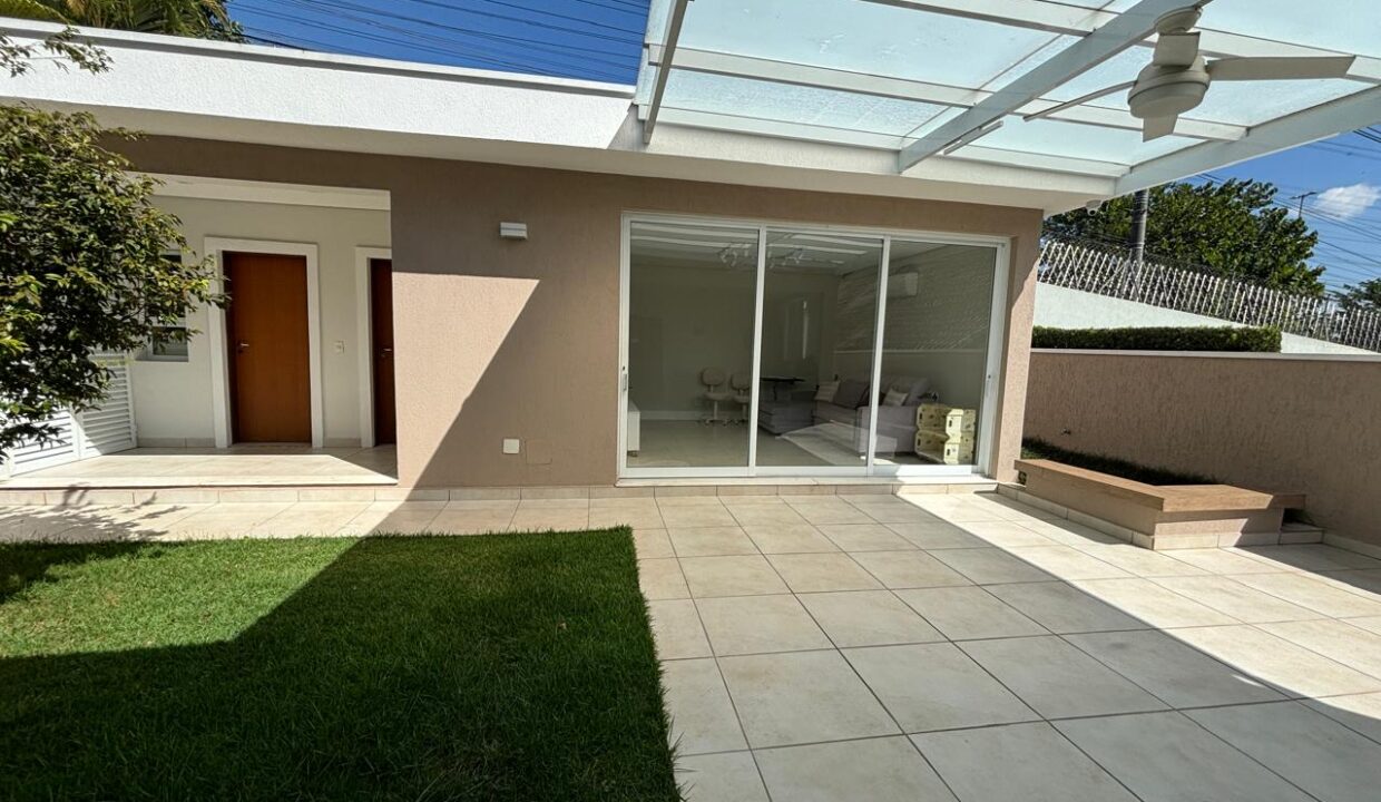 PHOTO-2025-11-09-15-45-18(27)