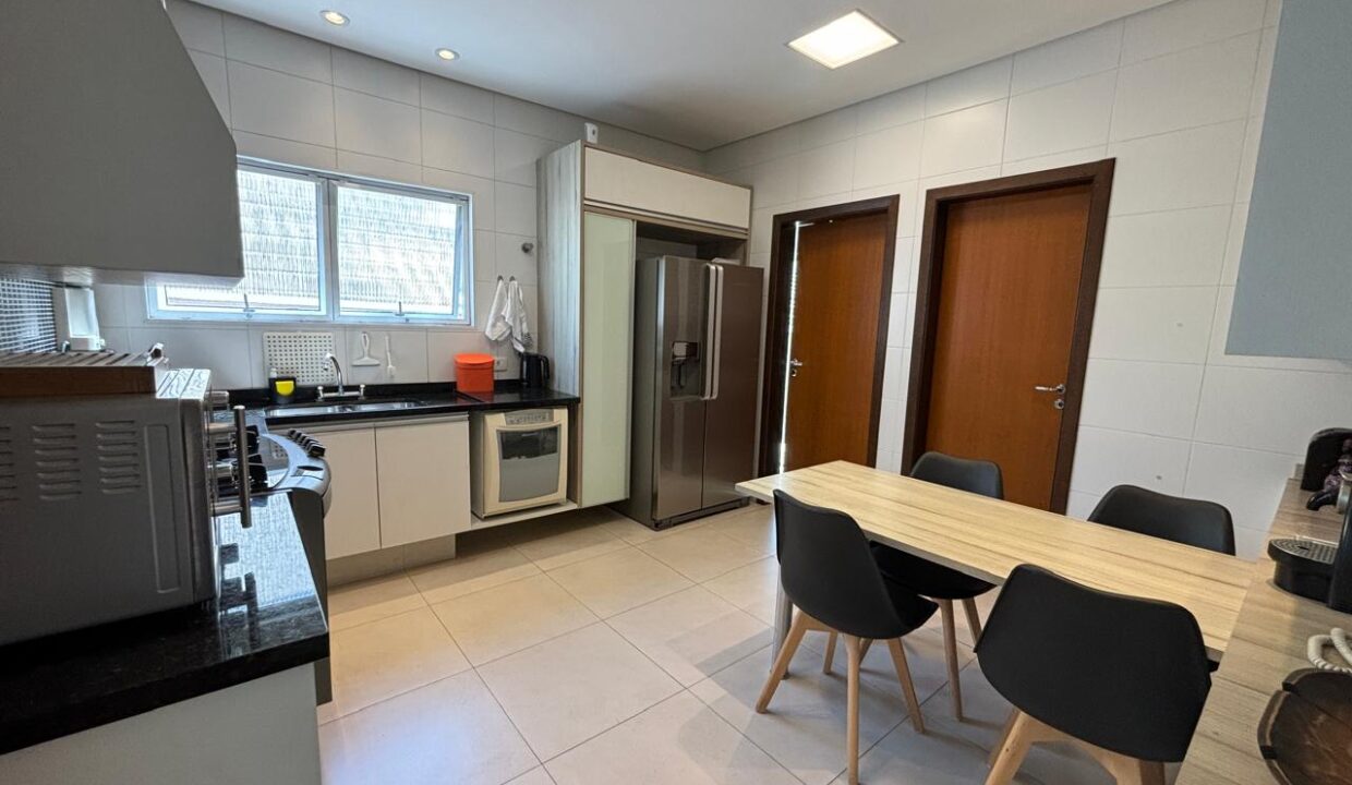 PHOTO-2025-11-09-15-45-18(29)