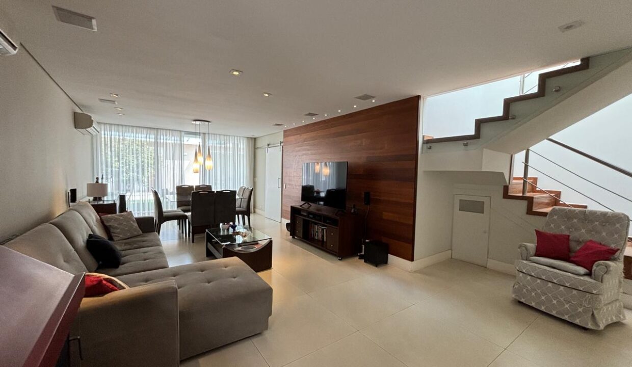 PHOTO-2025-11-09-15-45-18(5)