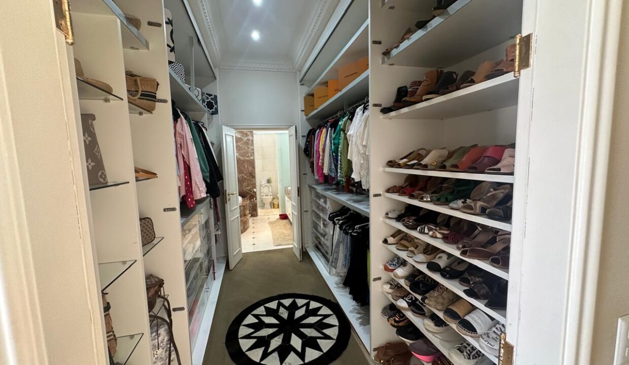 PHOTO-2025-11-09-16-44-44