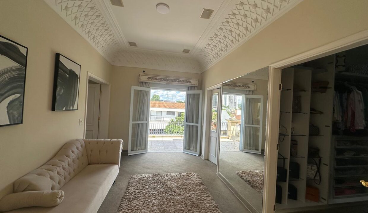 PHOTO-2025-11-09-16-44-44(4)