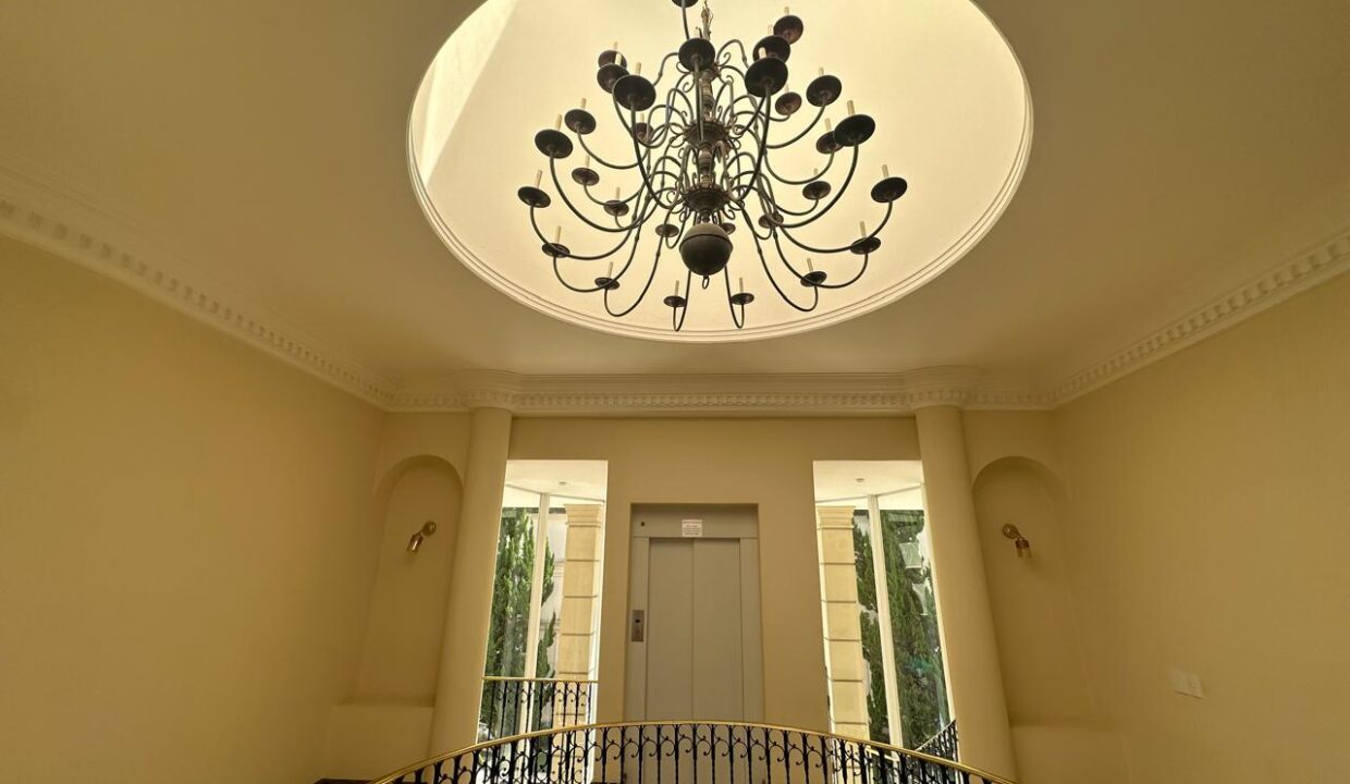 PHOTO-2025-11-09-16-44-45(17)