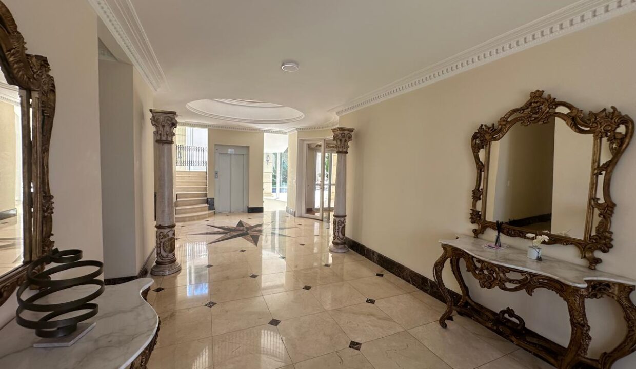 PHOTO-2025-11-09-16-44-45(21)