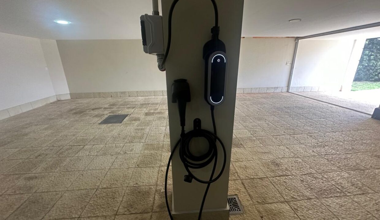 PHOTO-2025-11-09-16-44-45(4)