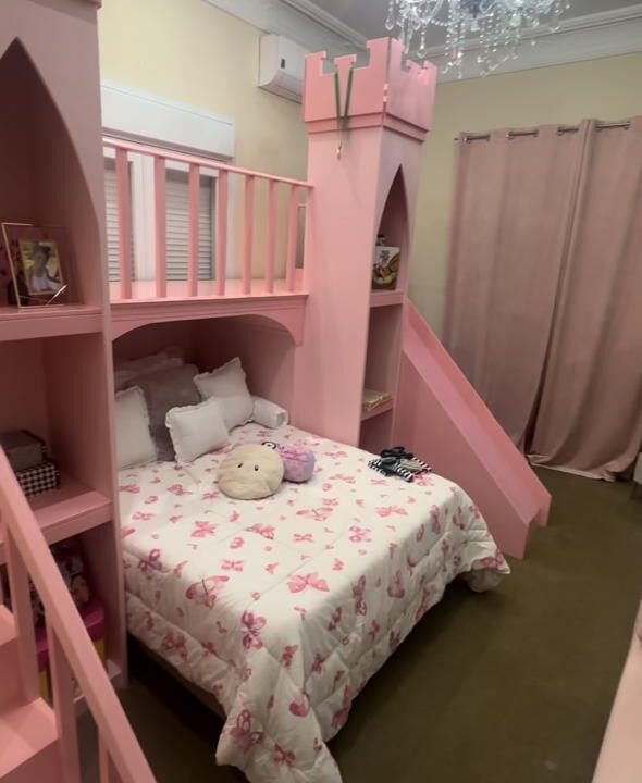 PHOTO-2025-11-09-16-44-45(7)