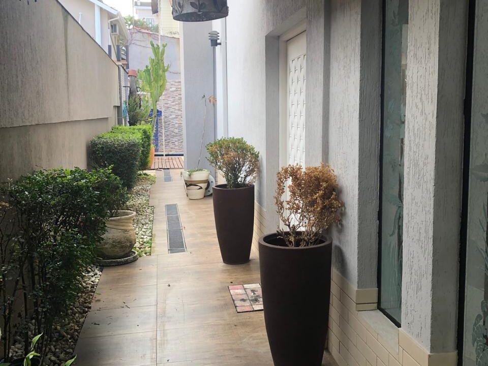 PHOTO-2025-11-12-21-10-31 (1)