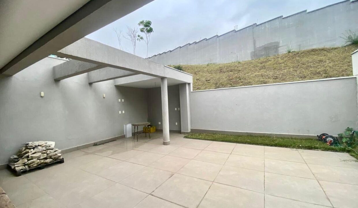 PHOTO-2025-11-28-06-32-19