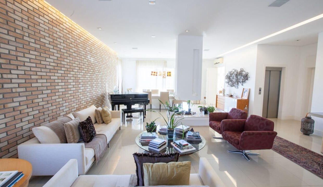 PHOTO-2025-11-29-20-11-12(24)