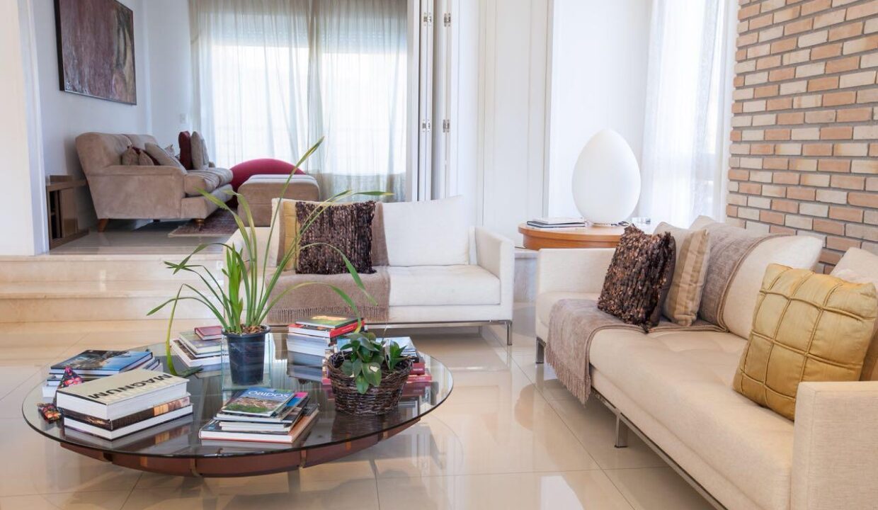 PHOTO-2025-11-29-20-11-12(4)