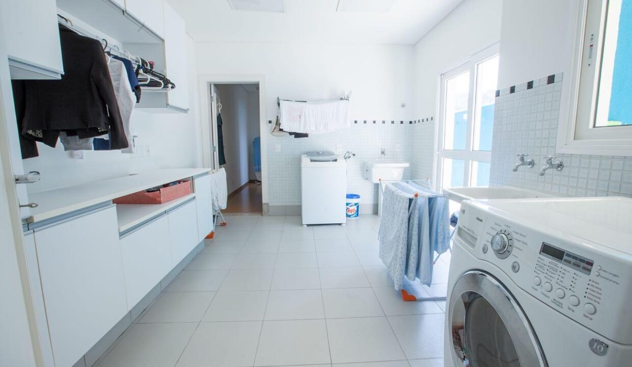 PHOTO-2025-11-29-20-11-12(44)