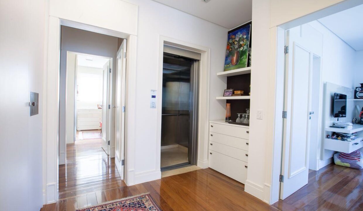 PHOTO-2025-11-29-20-11-12(9)