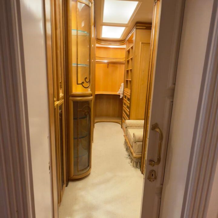 PHOTO-2025-12-07-20-39-15(24)