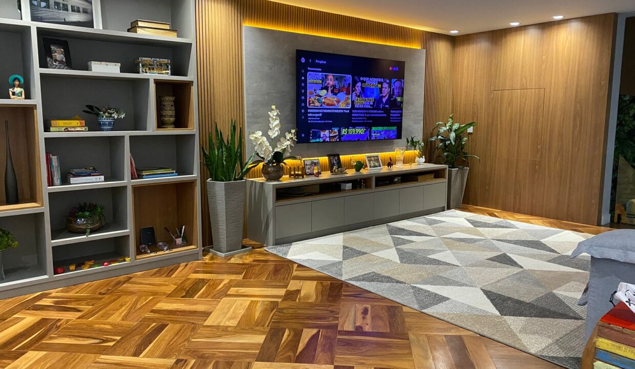 PHOTO-2025-12-07-20-43-28(10)