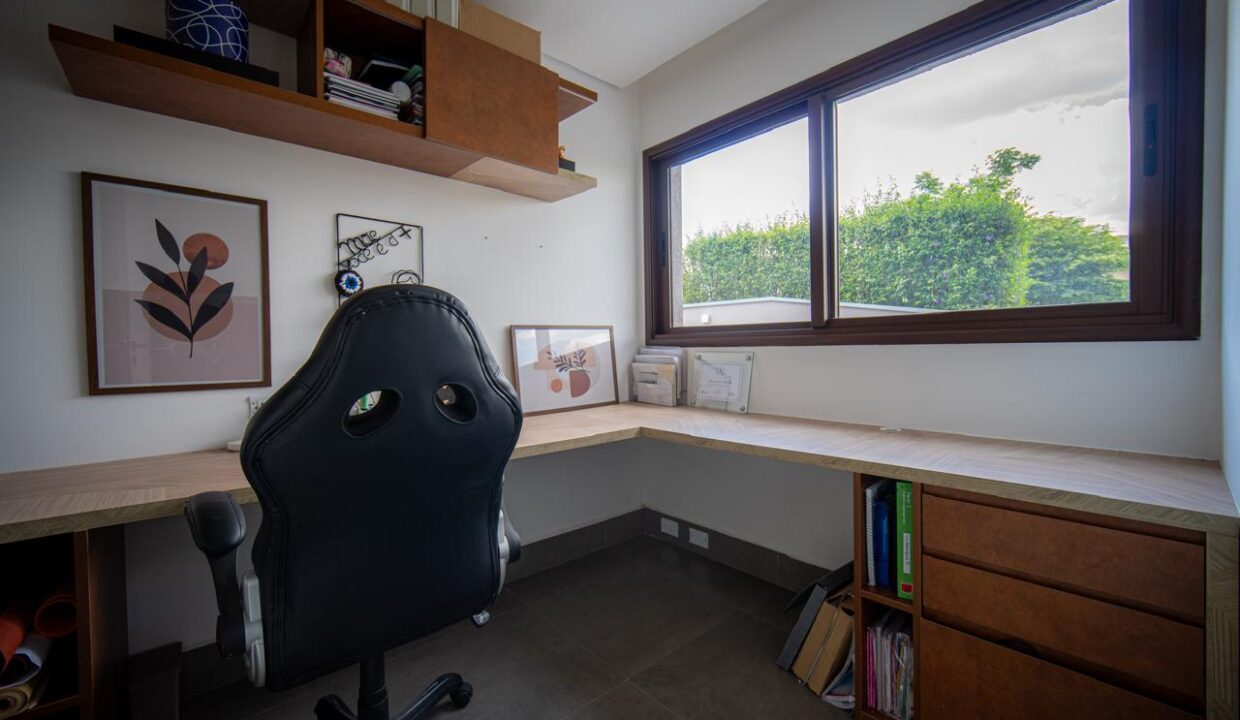 PHOTO-2025-12-09-22-42-08(17)