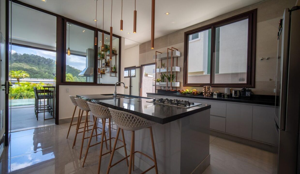 PHOTO-2025-12-09-22-42-08(6)