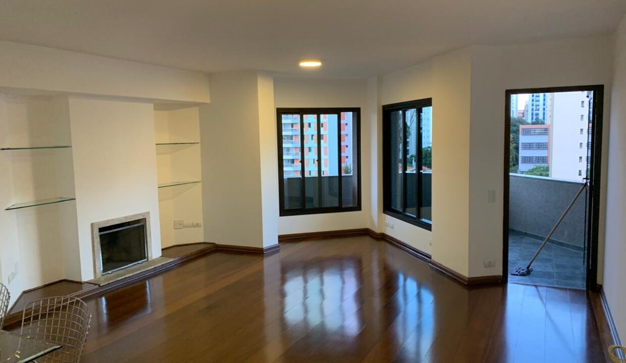 PHOTO-2025-12-11-21-10-42(5)