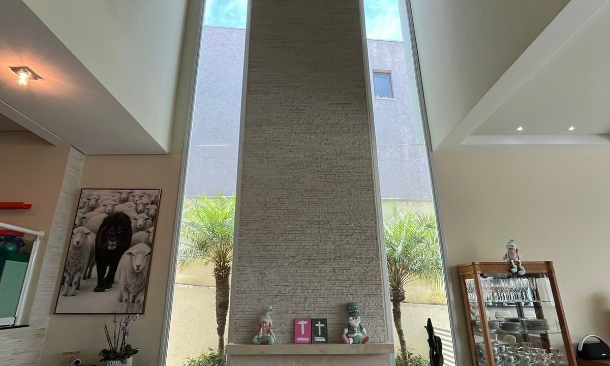 PHOTO-2025-12-11-22-11-45