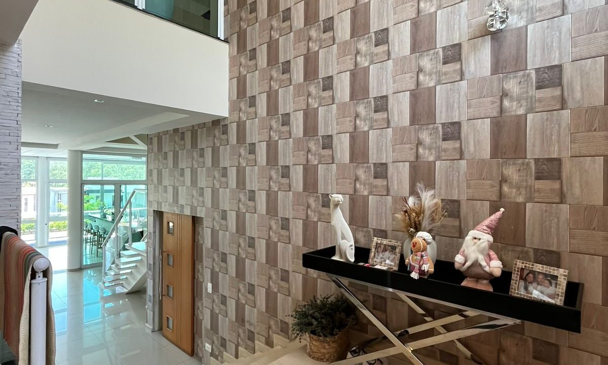 PHOTO-2025-12-11-22-11-45(16)