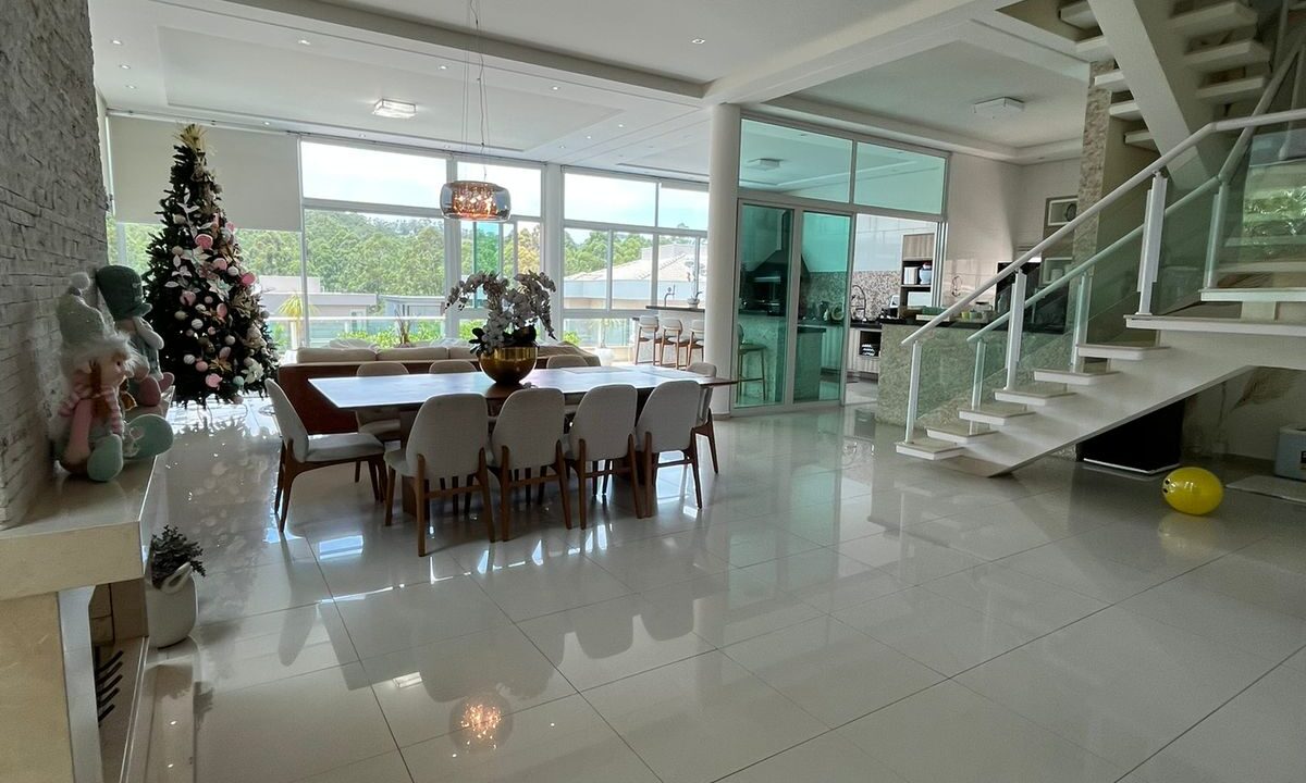 PHOTO-2025-12-11-22-11-45(17)