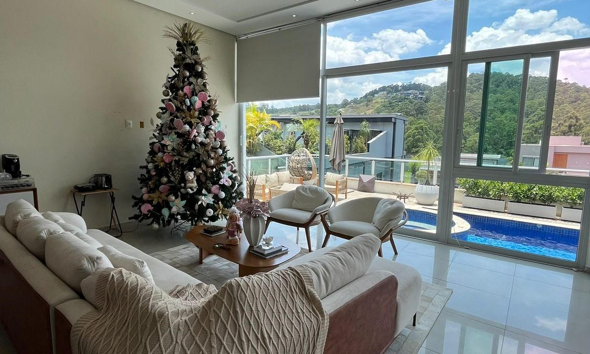 PHOTO-2025-12-11-22-11-45(24)