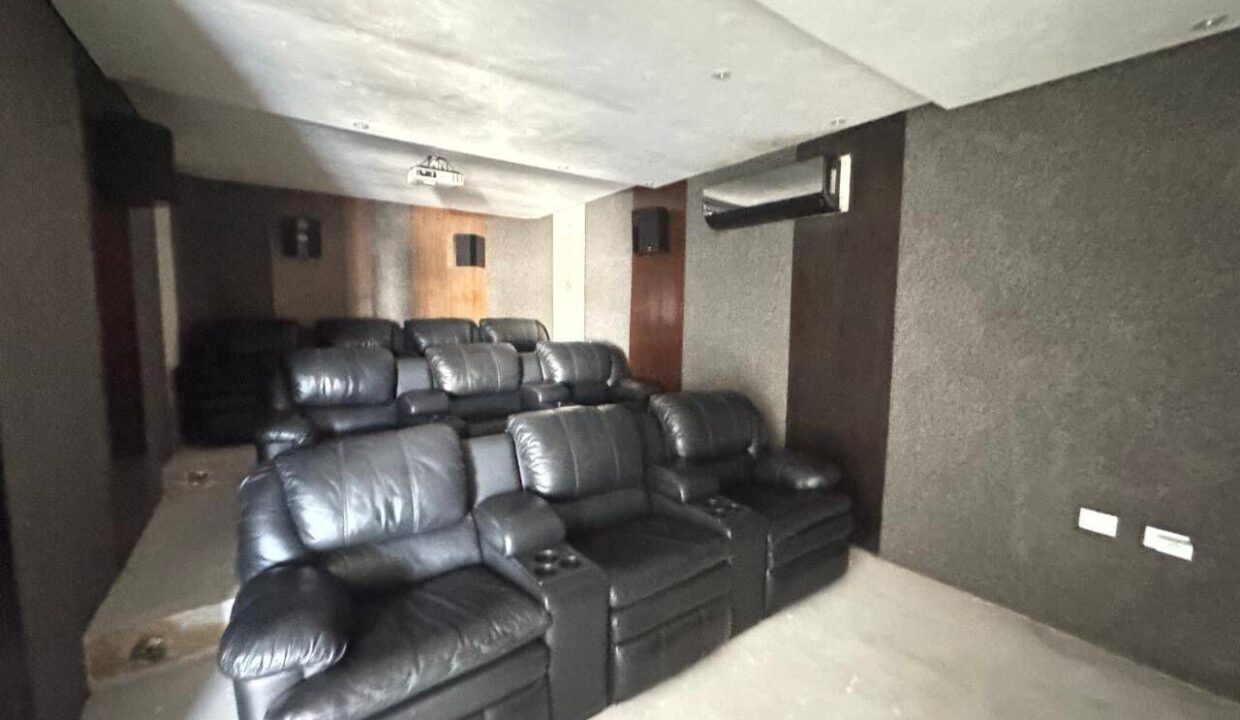 PHOTO-2026-01-10-22-06-21(6)