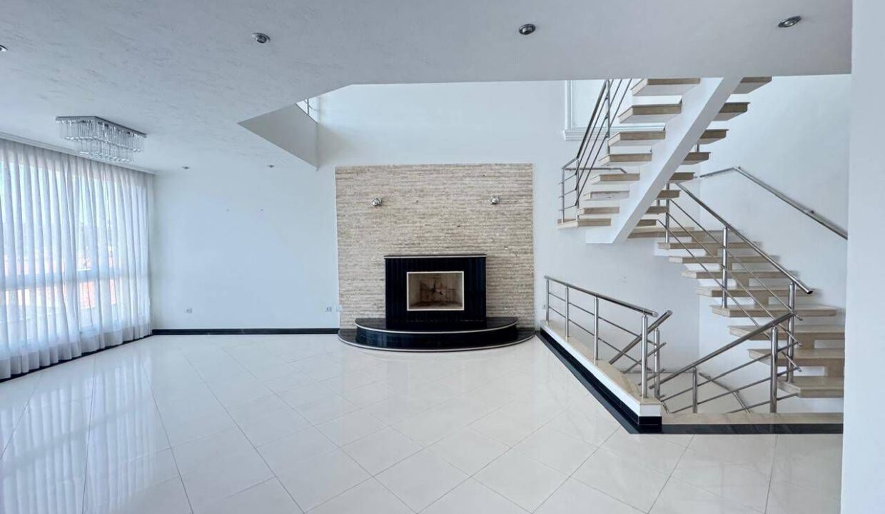 PHOTO-2026-01-10-22-06-23(4)