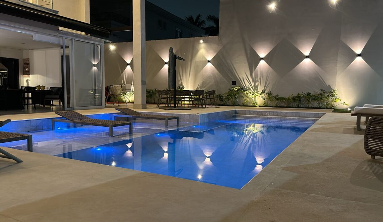 WhatsApp Image 2026-02-04 at 12.04.55 (1)