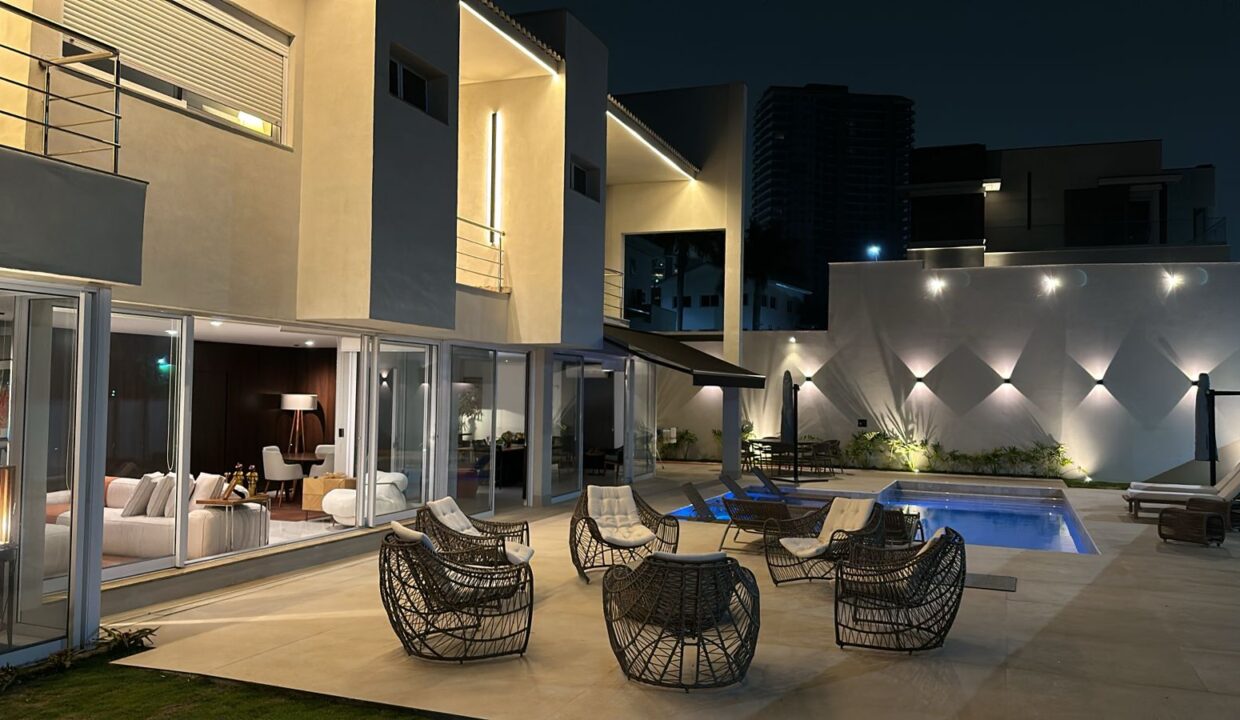 WhatsApp Image 2026-02-04 at 12.05.00 (1)