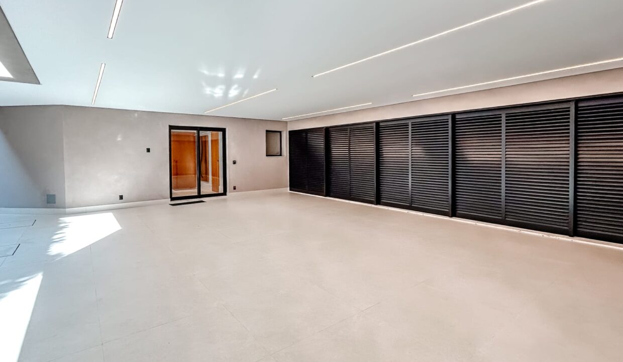 WhatsApp Image 2026-02-19 at 16.56.43